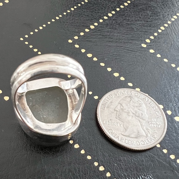 .925 Stamped Sterling Silver Large Sea Glass Ring Size 8 - Picture 3 of 4